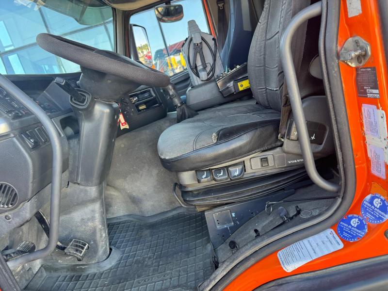 Camion Volvo FM 380 Multibenne