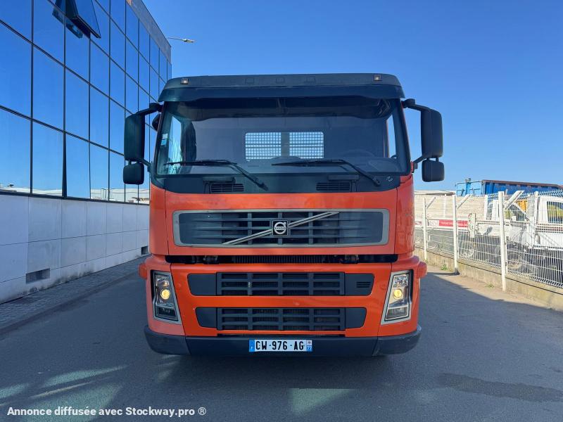 Photo Volvo FM 380 image 2/16