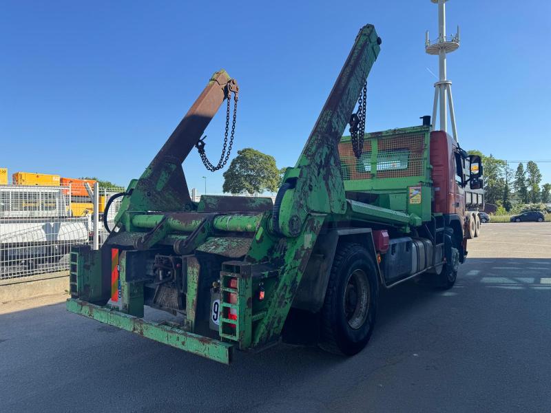 Camion Volvo FM 380 Multibenne