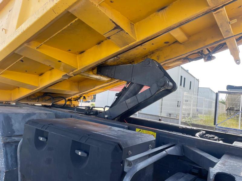 Camion Renault Kerax 370 DCI Benne Benne arrière