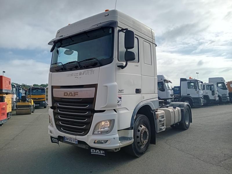 Tracteur DAF XF 460