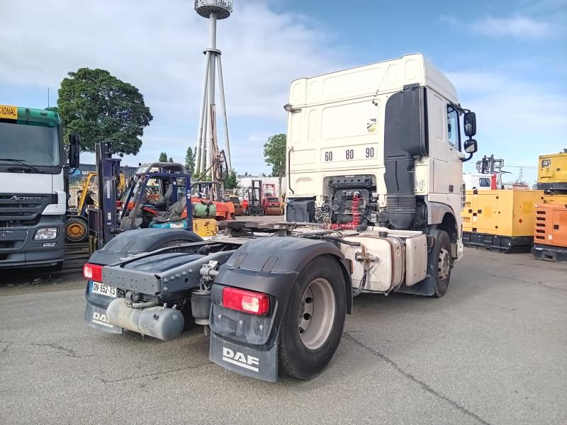 Tracteur DAF XF 460