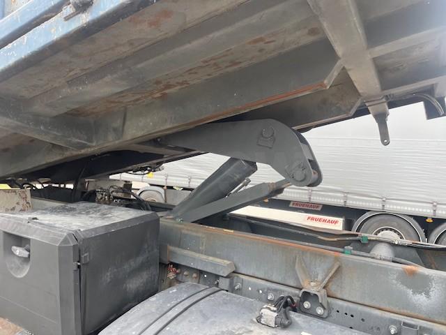 Camion Renault Kerax 320 DCI Benne Bi-benne