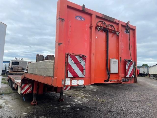 Semi-remorque Trax Porte engins