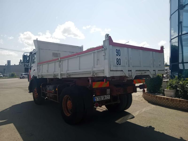 Camion Mercedes 1414 Benne Benne arrière