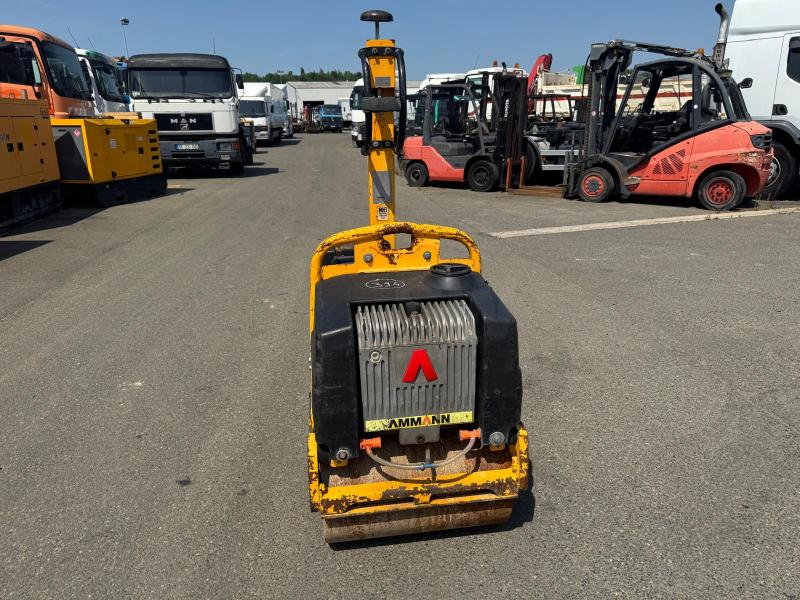 Compacteur Ammann ARW 65 1D42 Compacteur à main Rouleau vibrant
