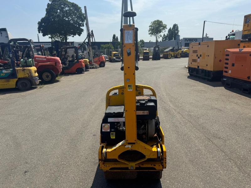 Compacteur Ammann ARW 65 1D42 Compacteur à main Rouleau vibrant