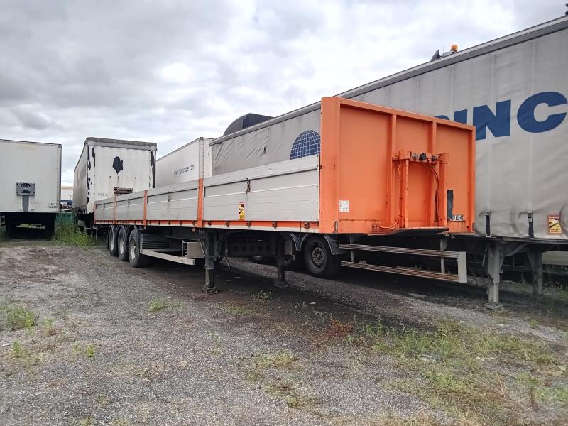 Semi-remorque Lecitrailer Plateau