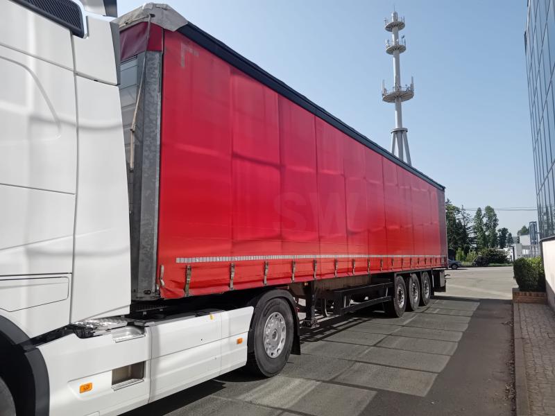 Semi-remorque Schmitz Cargobull Rideaux coulissants PLSC