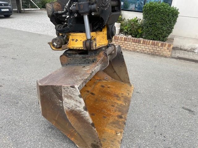 Pelle Hitachi ZX140W-5B Pelle sur pneus