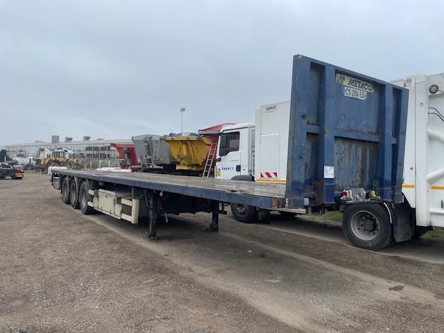Semi-remorque Lecitrailer Plateau