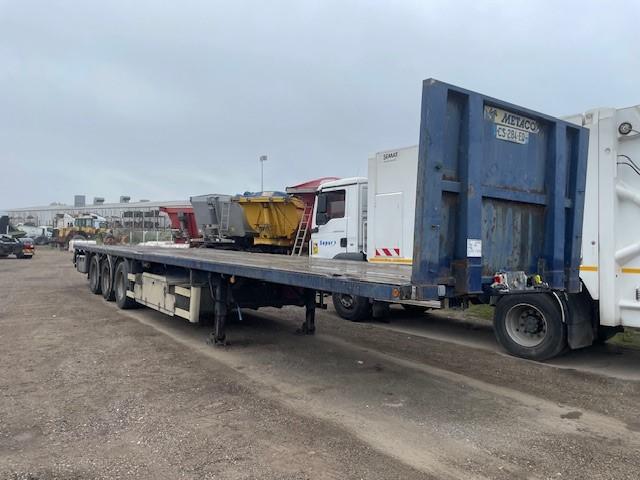 Semi-remorque Lecitrailer Plateau