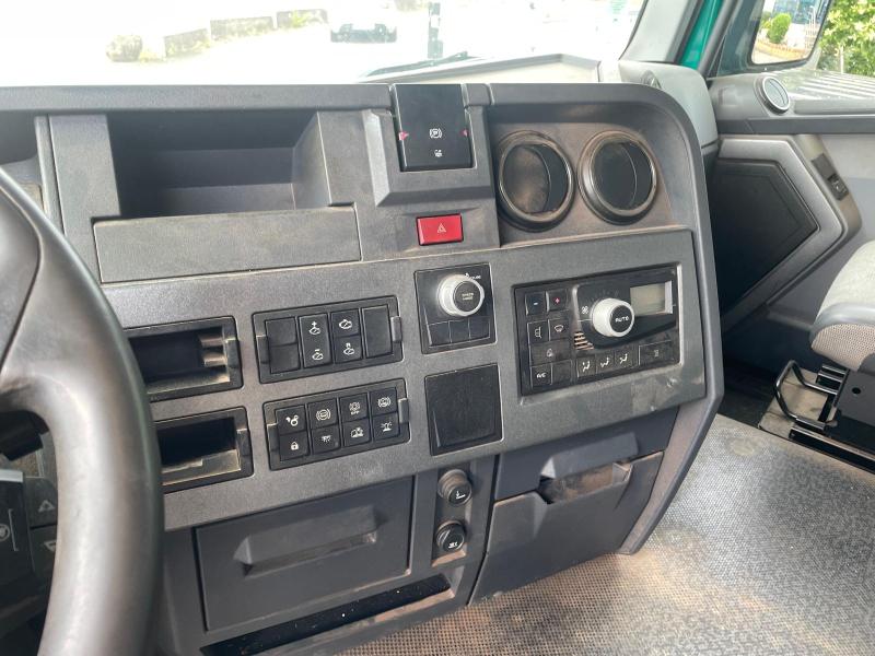 Tracteur Renault Gamme T 460 DXI