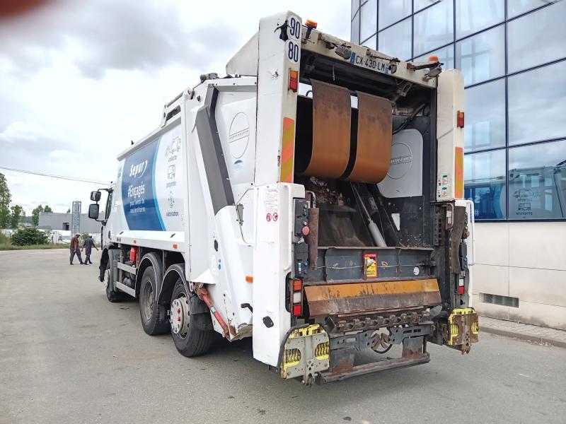 Engin de voirie Renault Premium 310.19 DXI Camion benne à ordures ménagères