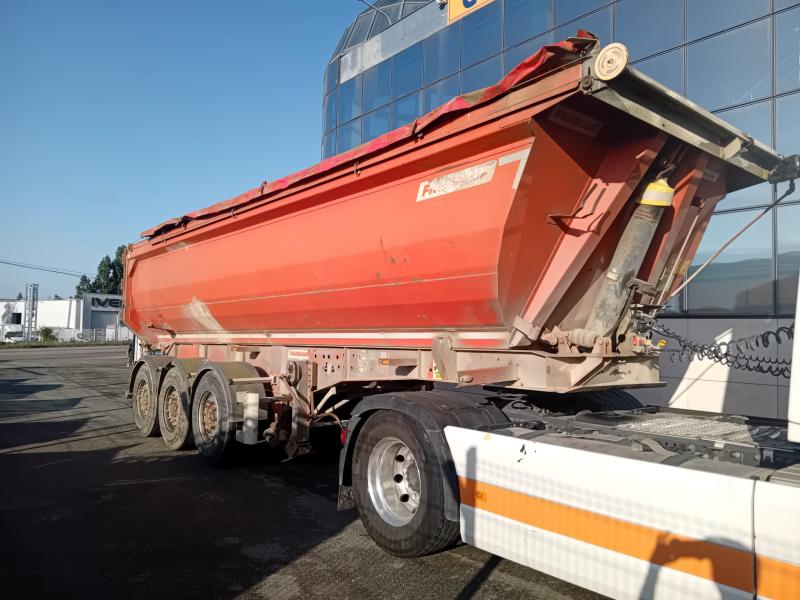Semi-remorque Fruehauf Benne Benne TP