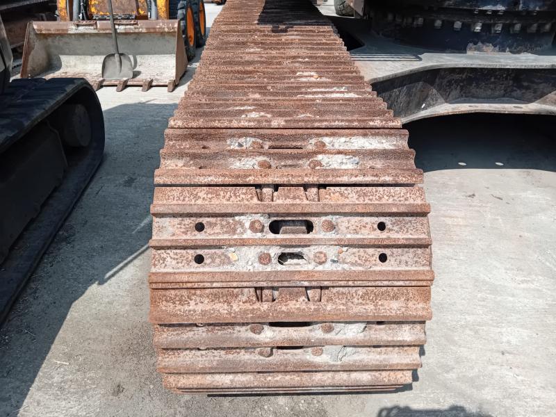Pelle Caterpillar 320EL Pelle sur chenilles