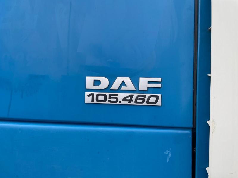 Tracteur DAF XF105 460