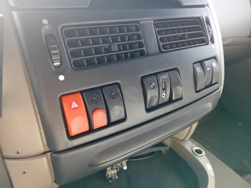 Camion DAF XF105 460 Plateau