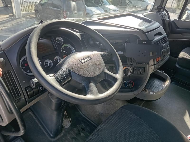Camion DAF XF105 460 Plateau