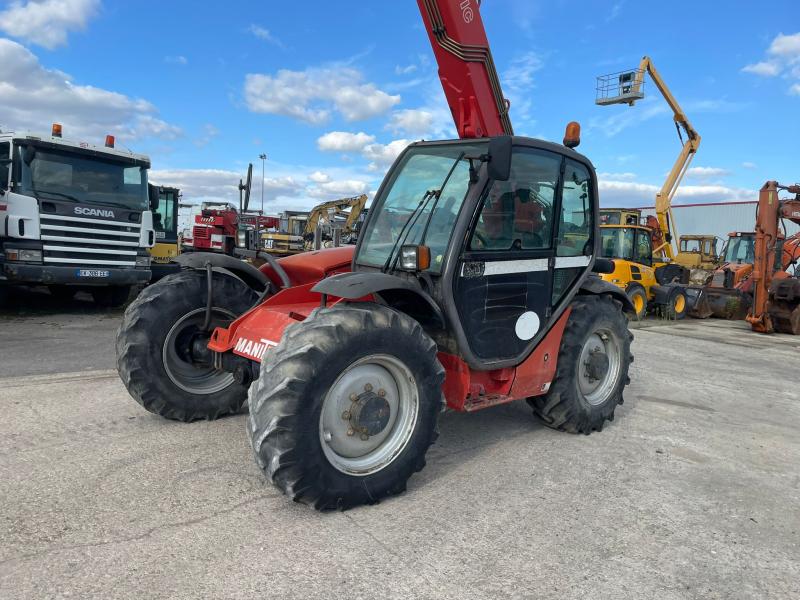 Chariot à mât rétractable Manitou MT932