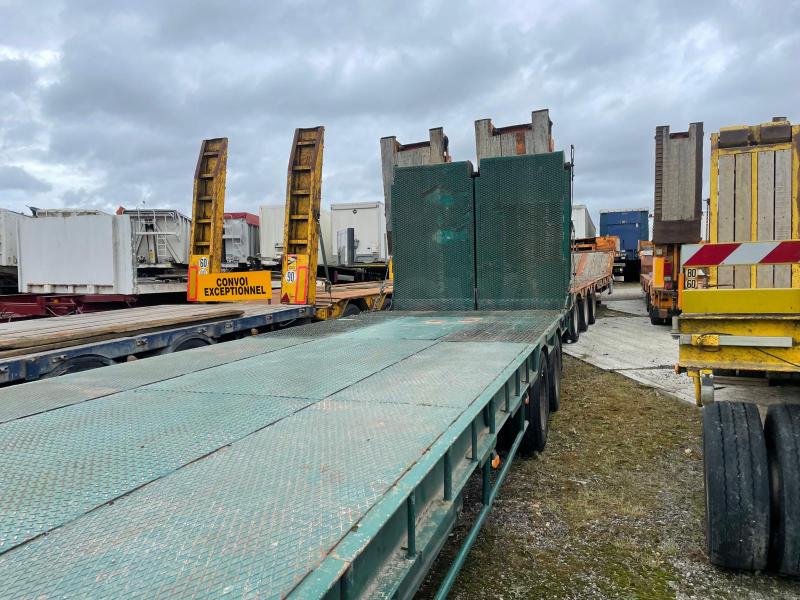 Semi-remorque Castera Porte engins