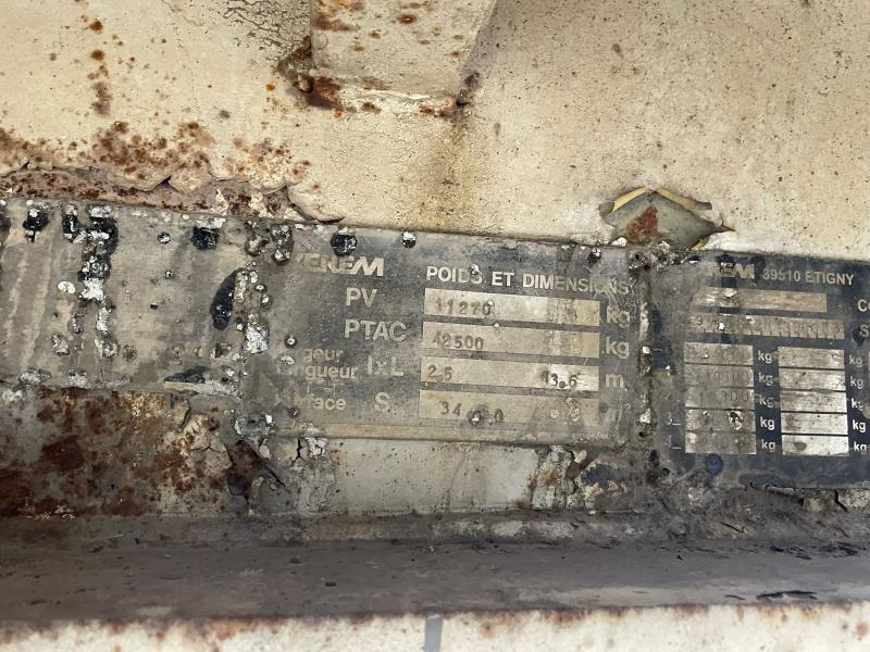 Semi-remorque Verem Porte engins