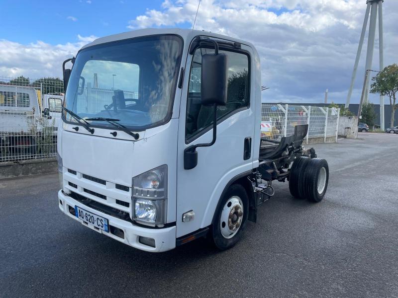 Utilitaire Isuzu Châssis cabine