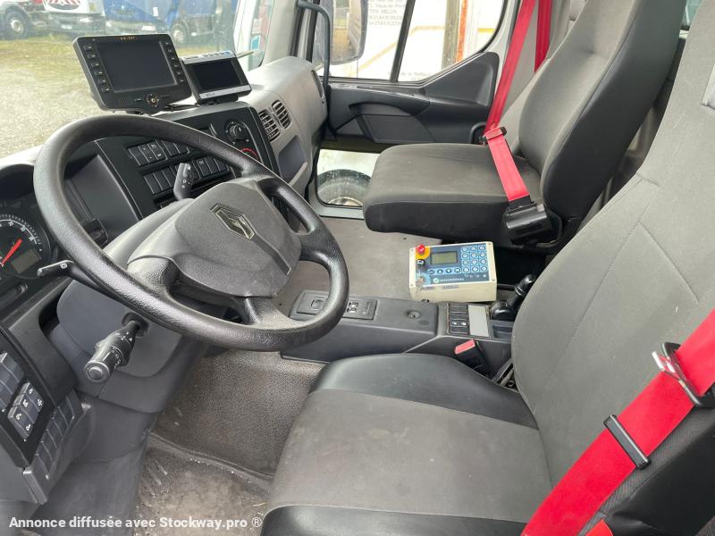 Photo Renault D-Series 19 Wide image 9/14