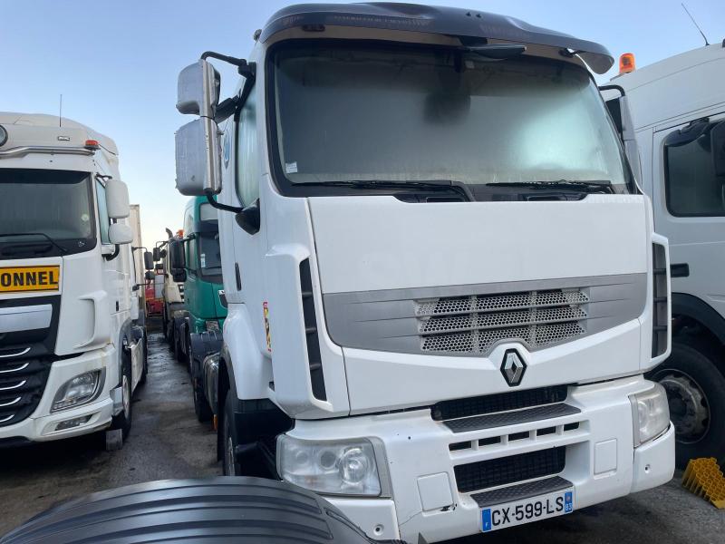 Tracteur Renault Lander