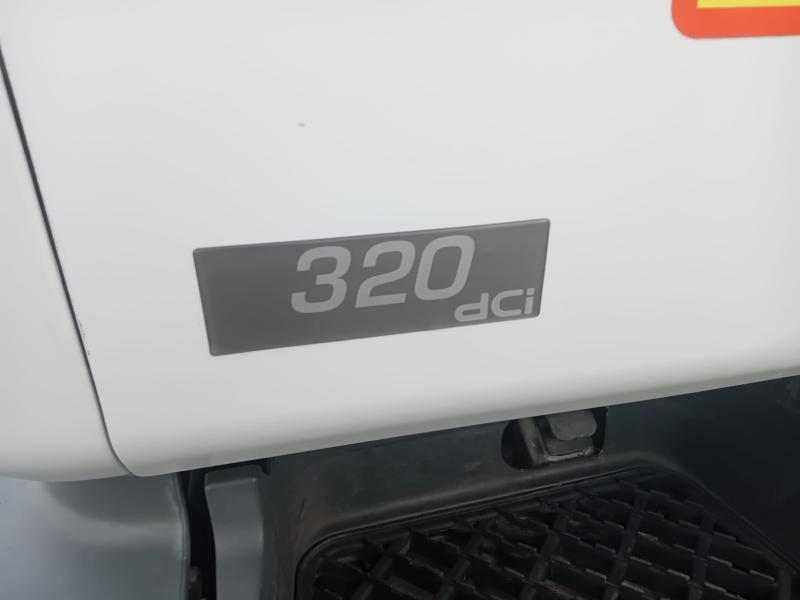 Engin de voirie Renault Premium 320.19 DCI Camion benne à ordures ménagères