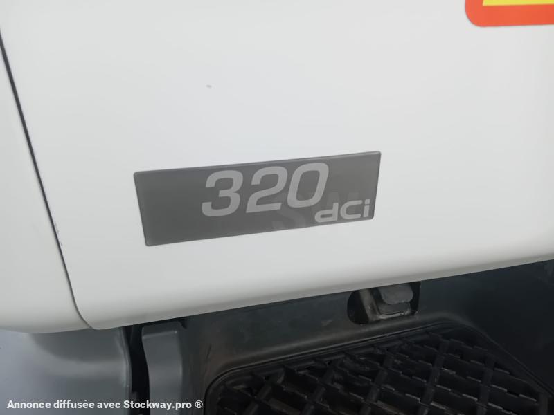 Photo Renault Premium 320.19 DCI image 3/9