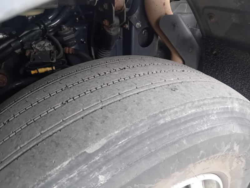Engin de voirie Renault Premium 320.19 DCI Camion benne à ordures ménagères