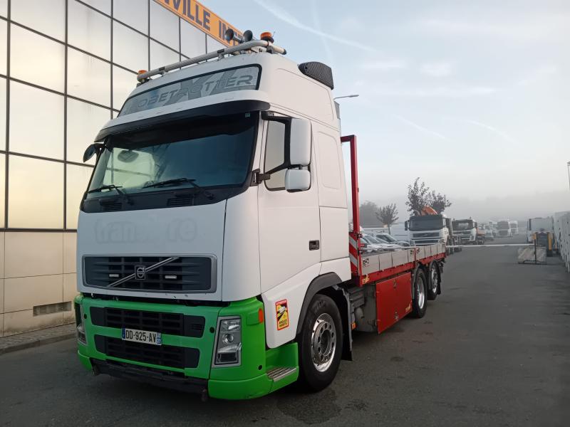 Camion Volvo FH Plateau