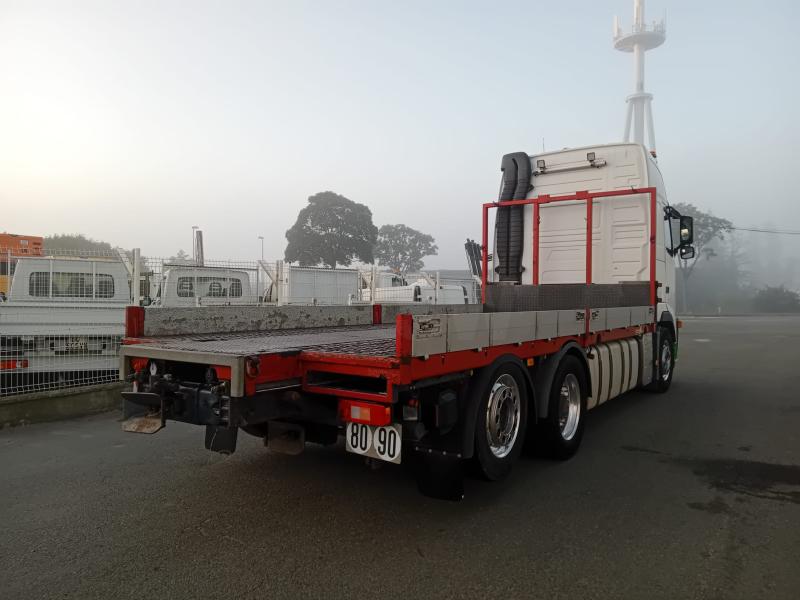 Camion Volvo FH Plateau