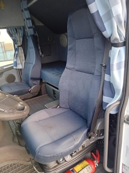 Camion Volvo FH Plateau