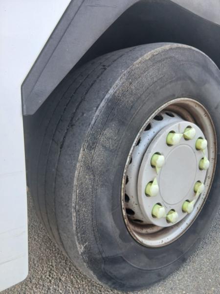 Camion Renault Magnum 440 DXI Plateau