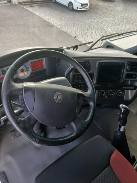 Camion Renault Magnum 440 DXI Plateau
