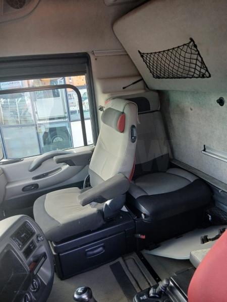 Camion Renault Magnum 440 DXI Plateau