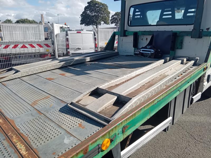 Utilitaire Iveco 35C14HPI Véhicules spéciaux Dépanneuse