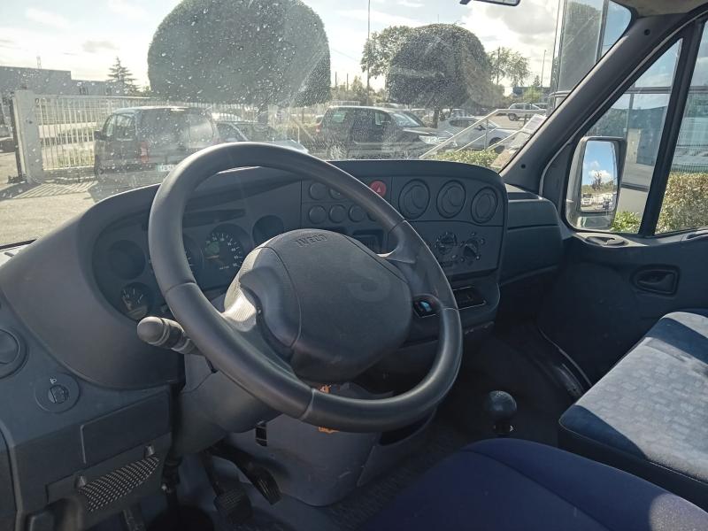 Utilitaire Iveco 35C14HPI Véhicules spéciaux Dépanneuse