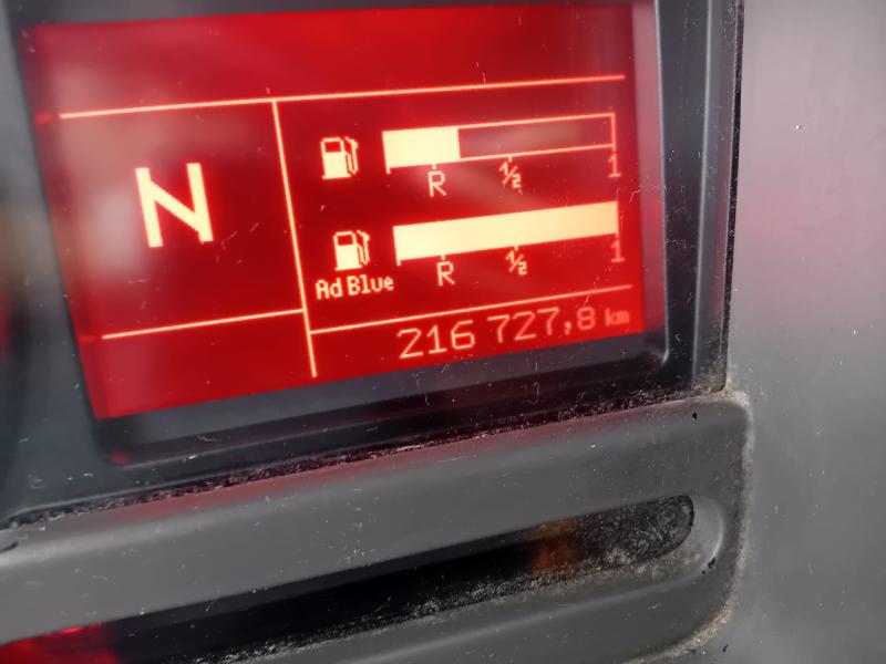 Engin de voirie Renault Premium 320.19 DXI Camion benne à ordures ménagères