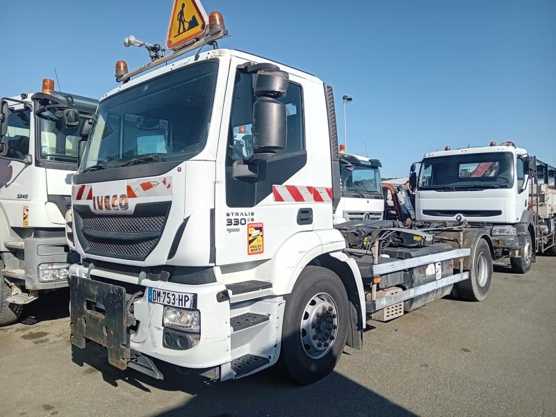 Camion Iveco 330.36 Polybenne