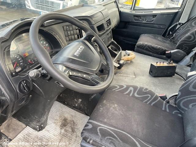 Photo Iveco 330.36  image 9/12