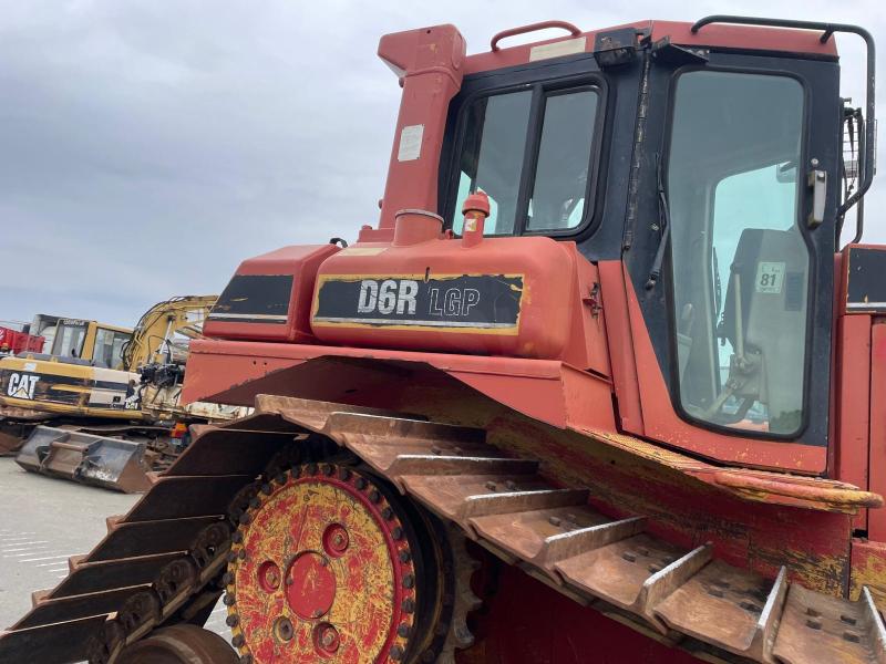 Bulldozer Caterpillar D6R Bulldozer sur chenilles