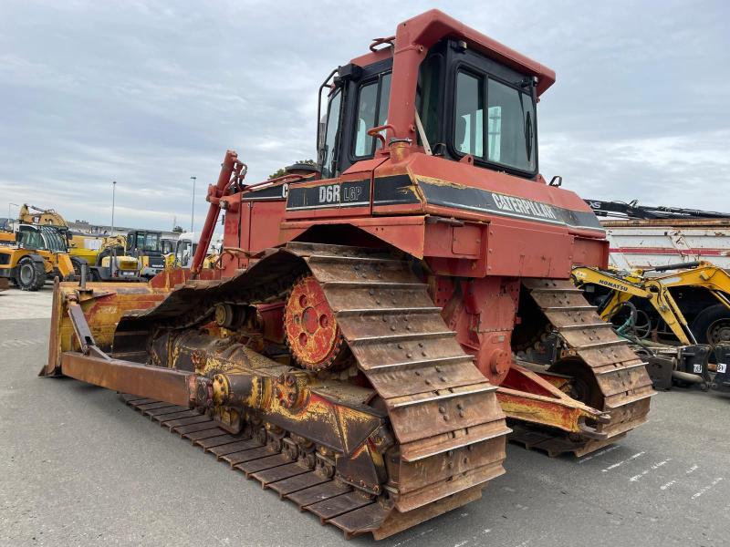 Bulldozer Caterpillar D6R Bulldozer sur chenilles