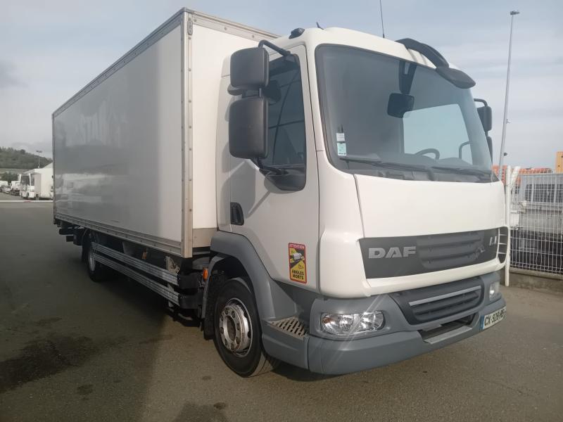 Camion DAF LF45 210 Fourgon