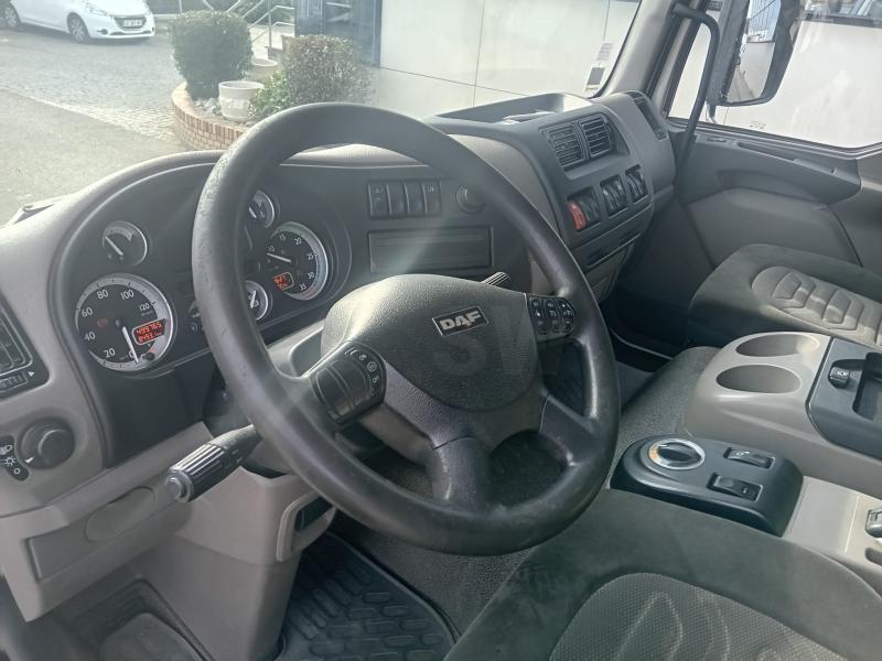 Camion DAF LF45 210 Fourgon