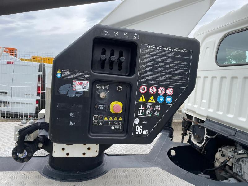 Utilitaire Renault Maxity 130 Nacelle
