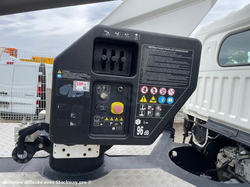 Photo Renault Maxity 130 image 4/11