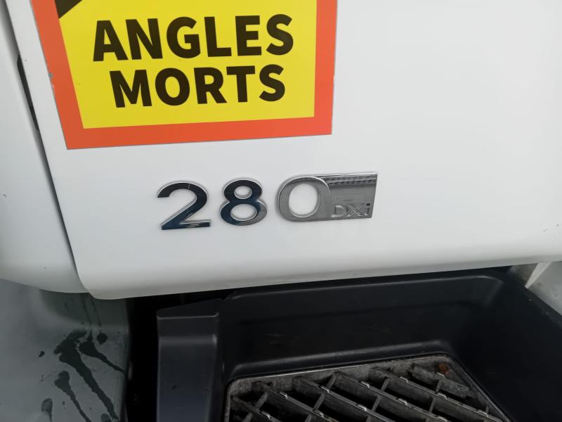 Engin de voirie Renault Midlum 280 DXI Camion benne à ordures ménagères